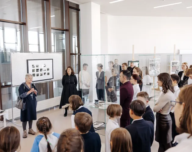 Выставку молодых художников-графиков из Иркутска открыли в «Точке будущего»