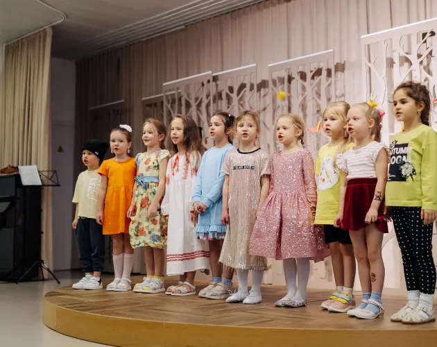 В детском саду «Точки будущего» провели творческий фестиваль с участием родителей