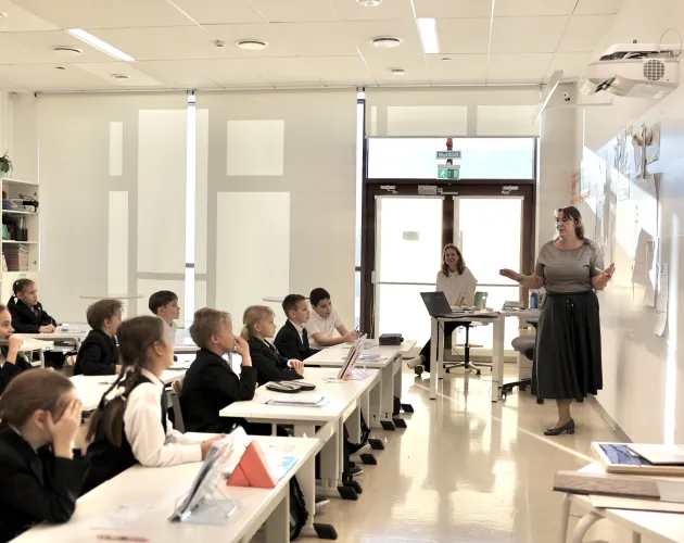 Учителя начальных классов «Точки будущего» поделились опытом с коллегами на городском семинаре