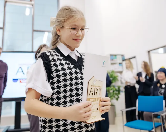 В «Точке будущего» наградили юных творцов по итогам персональной ART-выставки «5 лет творчества»