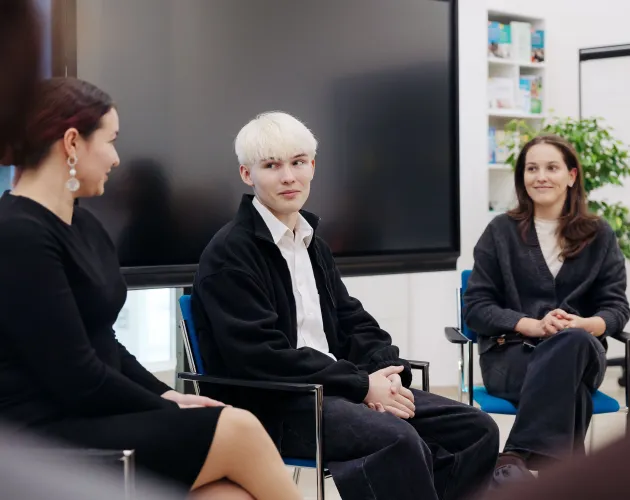 Ученики «Точки будущего» провели встречу с выпускниками школы