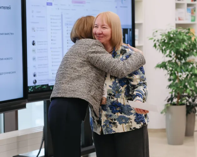 Психологи «Точки будущего» провели круглый стол для приёмных семей региона