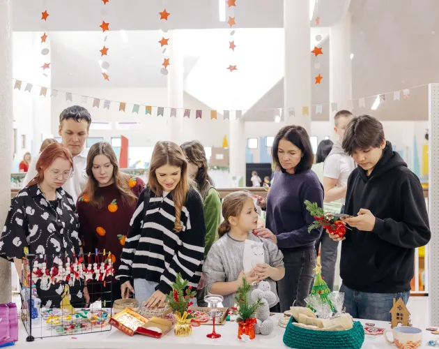 В «Точке будущего» провели заключительную ярмарку в 2025 году