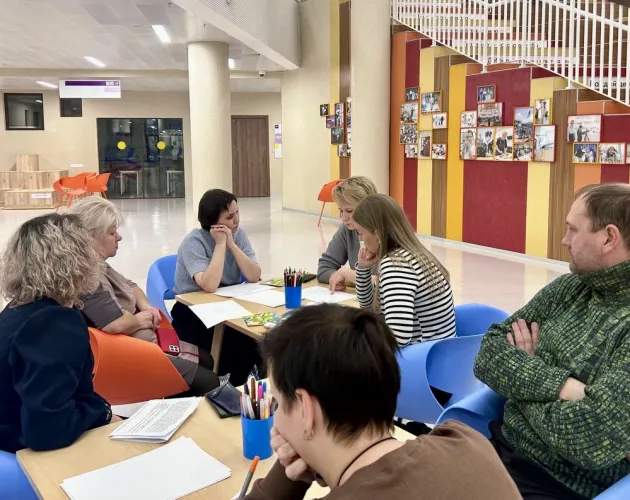 «Путешествие в мир понимания» — как найти слова, когда это важнее всего