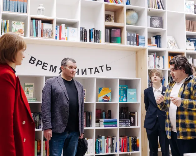 Диалог о будущем образования: «Точку будущего» посетила делегация из Самары и Иркутска