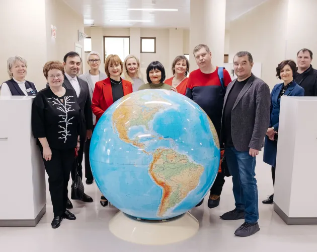 Диалог о будущем образования: «Точку будущего» посетила делегация из Самары и Иркутска