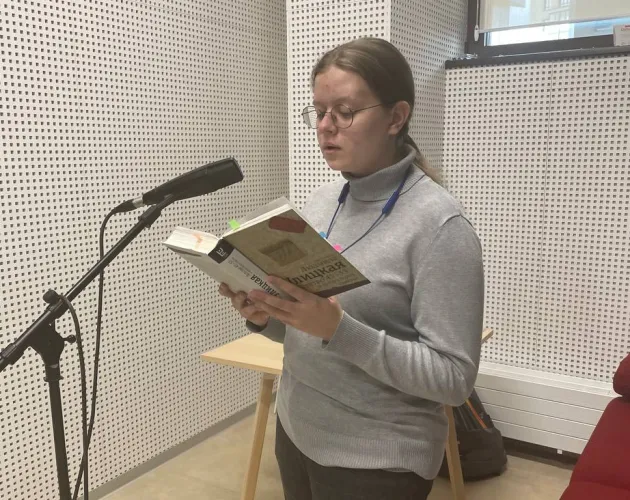 Ученики «Точки будущего» создали аудиокнигу для людей, которые живут в домах престарелых