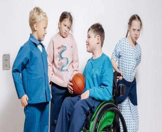 Ия Ерёменко презентовала коллекцию инклюзивной детской одежды «All inclusive»